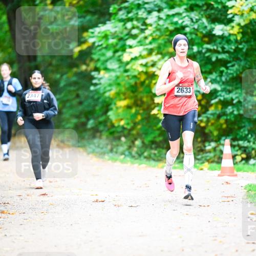 12.10.2025 - Bramfelder Halbmarathon 2025 Dr. Thomas Lammeyer http://msf.ph/oto/9350445 12.10.2025 10:34:12 Laufen 2633, 2347 meine-sportfotos.de