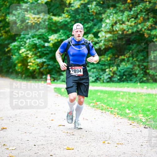 12.10.2025 - Bramfelder Halbmarathon 2025 Dr. Thomas Lammeyer http://msf.ph/oto/9350539 12.10.2025 10:34:33 Laufen 2894 meine-sportfotos.de