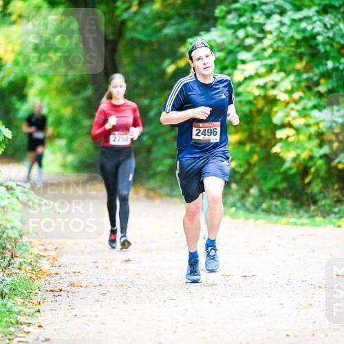 12.10.2025 - Bramfelder Halbmarathon 2025 Dr. Thomas Lammeyer http://msf.ph/oto/9350677 12.10.2025 10:35:20 Laufen 2750, 2496, 55 meine-sportfotos.de