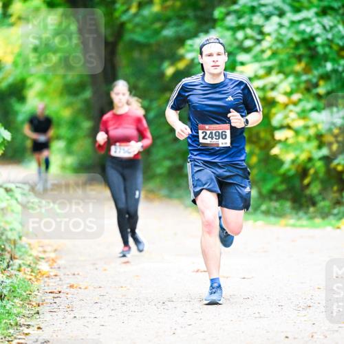 12.10.2025 - Bramfelder Halbmarathon 2025 Dr. Thomas Lammeyer http://msf.ph/oto/9350681 12.10.2025 10:35:21 Laufen 2496, 55 meine-sportfotos.de