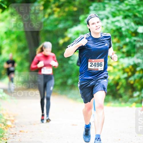12.10.2025 - Bramfelder Halbmarathon 2025 Dr. Thomas Lammeyer http://msf.ph/oto/9350688 12.10.2025 10:35:21 Laufen 2496, 55 meine-sportfotos.de