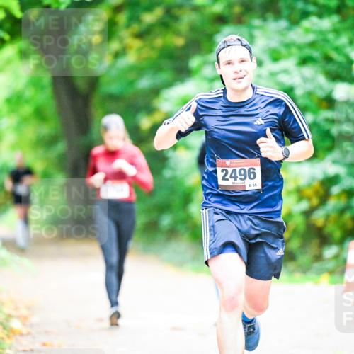 12.10.2025 - Bramfelder Halbmarathon 2025 Dr. Thomas Lammeyer http://msf.ph/oto/9350691 12.10.2025 10:35:22 Laufen 2496, 55 meine-sportfotos.de