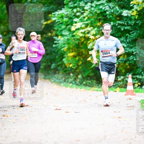 12.10.2025 - Bramfelder Halbmarathon 2025 Dr. Thomas Lammeyer http://msf.ph/oto/9350979 12.10.2025 10:36:56 Laufen 272, 985, 849, 2984 meine-sportfotos.de
