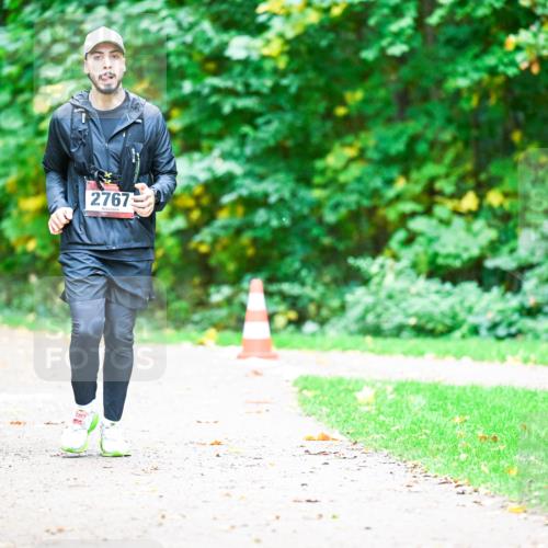 12.10.2025 - Bramfelder Halbmarathon 2025 Dr. Thomas Lammeyer http://msf.ph/oto/9351039 12.10.2025 10:37:17 Laufen 2767 meine-sportfotos.de