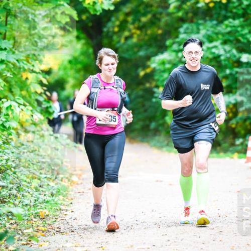 12.10.2025 - Bramfelder Halbmarathon 2025 Dr. Thomas Lammeyer http://msf.ph/oto/9351051 12.10.2025 10:37:25 Laufen 35 meine-sportfotos.de