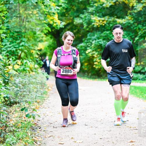 12.10.2025 - Bramfelder Halbmarathon 2025 Dr. Thomas Lammeyer http://msf.ph/oto/9351066 12.10.2025 10:37:27 Laufen 2885 meine-sportfotos.de