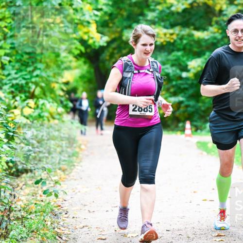 12.10.2025 - Bramfelder Halbmarathon 2025 Dr. Thomas Lammeyer http://msf.ph/oto/9351070 12.10.2025 10:37:28 Laufen 2885 meine-sportfotos.de