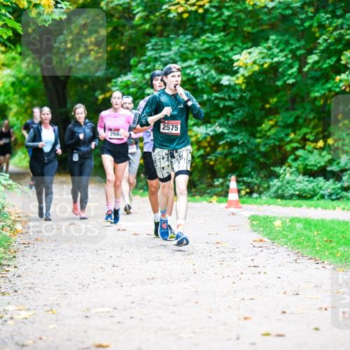12.10.2025 - Bramfelder Halbmarathon 2025 Dr. Thomas Lammeyer http://msf.ph/oto/9351076 12.10.2025 10:37:31 Laufen 266, 54, 2575 meine-sportfotos.de