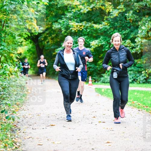12.10.2025 - Bramfelder Halbmarathon 2025 Dr. Thomas Lammeyer http://msf.ph/oto/9351121 12.10.2025 10:37:39 Laufen  meine-sportfotos.de