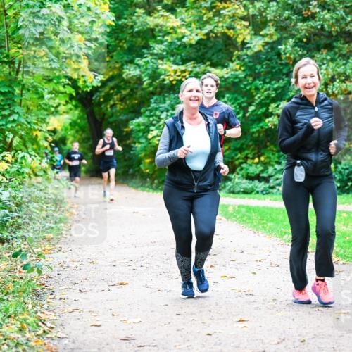 12.10.2025 - Bramfelder Halbmarathon 2025 Dr. Thomas Lammeyer http://msf.ph/oto/9351123 12.10.2025 10:37:39 Laufen  meine-sportfotos.de
