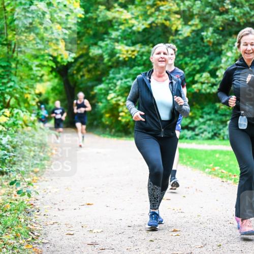 12.10.2025 - Bramfelder Halbmarathon 2025 Dr. Thomas Lammeyer http://msf.ph/oto/9351126 12.10.2025 10:37:40 Laufen  meine-sportfotos.de