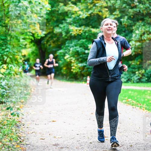 12.10.2025 - Bramfelder Halbmarathon 2025 Dr. Thomas Lammeyer http://msf.ph/oto/9351129 12.10.2025 10:37:40 Laufen  meine-sportfotos.de
