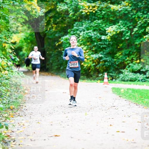 12.10.2025 - Bramfelder Halbmarathon 2025 Dr. Thomas Lammeyer http://msf.ph/oto/9351280 12.10.2025 10:38:29 Laufen 2452 meine-sportfotos.de