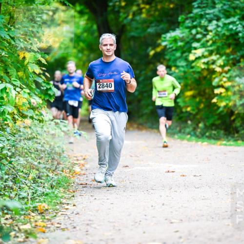 12.10.2025 - Bramfelder Halbmarathon 2025 Dr. Thomas Lammeyer http://msf.ph/oto/9351337 12.10.2025 10:38:40 Laufen 2840 meine-sportfotos.de