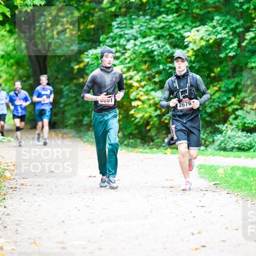 12.10.2025 - Bramfelder Halbmarathon 2025 Dr. Thomas Lammeyer http://msf.ph/oto/9351523 12.10.2025 10:39:24 Laufen 2676 meine-sportfotos.de