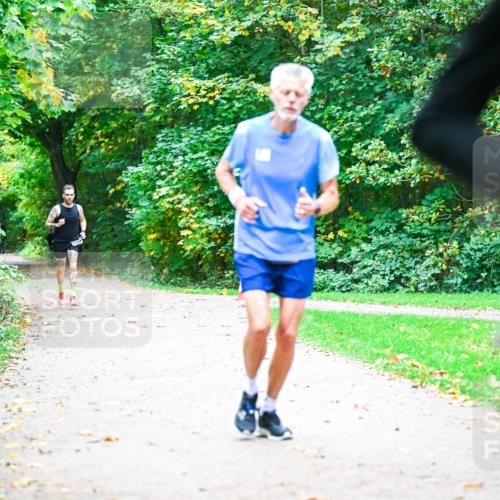 12.10.2025 - Bramfelder Halbmarathon 2025 Dr. Thomas Lammeyer http://msf.ph/oto/9351899 12.10.2025 10:41:03 Laufen  meine-sportfotos.de