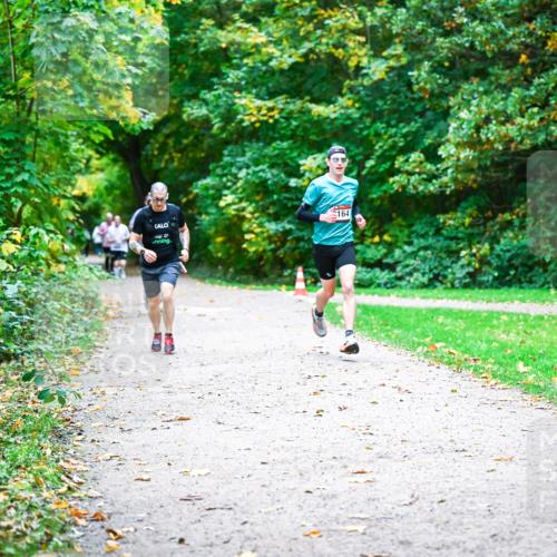 12.10.2025 - Bramfelder Halbmarathon 2025 Dr. Thomas Lammeyer http://msf.ph/oto/9352300 12.10.2025 10:43:06 Laufen 3, 164 meine-sportfotos.de