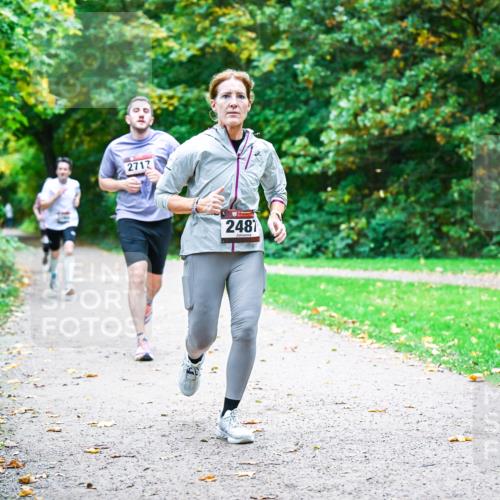 12.10.2025 - Bramfelder Halbmarathon 2025 Dr. Thomas Lammeyer http://msf.ph/oto/9352334 12.10.2025 10:43:12 Laufen 2717, 2481 meine-sportfotos.de