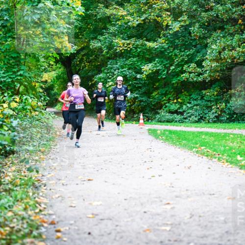 12.10.2025 - Bramfelder Halbmarathon 2025 Dr. Thomas Lammeyer http://msf.ph/oto/9352365 12.10.2025 10:43:26 Laufen 2459, 2197 meine-sportfotos.de