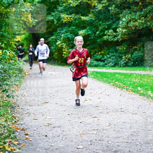12.10.2025 - Bramfelder Halbmarathon 2025 Dr. Thomas Lammeyer http://msf.ph/oto/9352516 12.10.2025 10:43:57 Laufen  meine-sportfotos.de