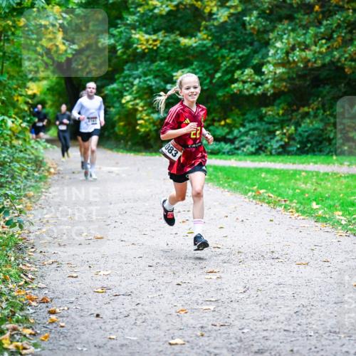12.10.2025 - Bramfelder Halbmarathon 2025 Dr. Thomas Lammeyer http://msf.ph/oto/9352517 12.10.2025 10:43:57 Laufen 083 meine-sportfotos.de