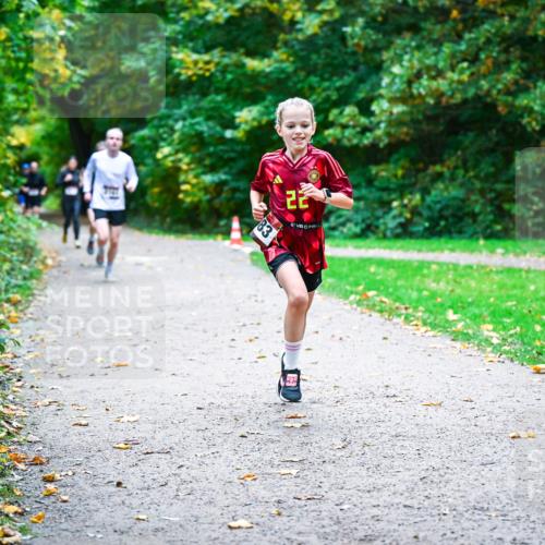 12.10.2025 - Bramfelder Halbmarathon 2025 Dr. Thomas Lammeyer http://msf.ph/oto/9352519 12.10.2025 10:43:57 Laufen  meine-sportfotos.de