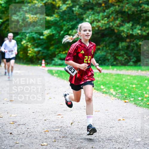 12.10.2025 - Bramfelder Halbmarathon 2025 Dr. Thomas Lammeyer http://msf.ph/oto/9352522 12.10.2025 10:43:58 Laufen 083, 22 meine-sportfotos.de