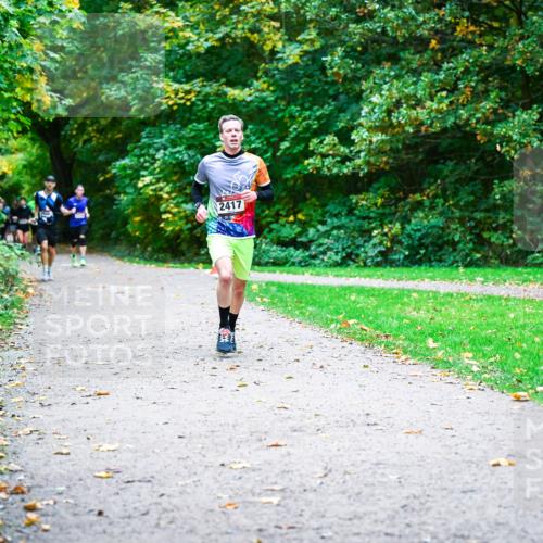 12.10.2025 - Bramfelder Halbmarathon 2025 Dr. Thomas Lammeyer http://msf.ph/oto/9352591 12.10.2025 10:44:12 Laufen 2417 meine-sportfotos.de