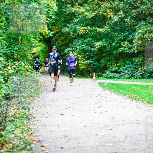 12.10.2025 - Bramfelder Halbmarathon 2025 Dr. Thomas Lammeyer http://msf.ph/oto/9352602 12.10.2025 10:44:15 Laufen 2948, 2258 meine-sportfotos.de