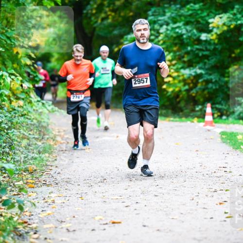 12.10.2025 - Bramfelder Halbmarathon 2025 Dr. Thomas Lammeyer http://msf.ph/oto/9352737 12.10.2025 10:44:40 Laufen 2781, 2957 meine-sportfotos.de