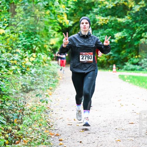 12.10.2025 - Bramfelder Halbmarathon 2025 Dr. Thomas Lammeyer http://msf.ph/oto/9352810 12.10.2025 10:44:56 Laufen 2793 meine-sportfotos.de