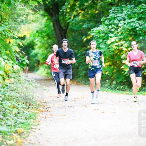 12.10.2025 - Bramfelder Halbmarathon 2025 Dr. Thomas Lammeyer http://msf.ph/oto/9352901 12.10.2025 10:45:15 Laufen 20, 2876, 20 meine-sportfotos.de