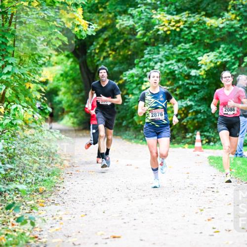 12.10.2025 - Bramfelder Halbmarathon 2025 Dr. Thomas Lammeyer http://msf.ph/oto/9352920 12.10.2025 10:45:18 Laufen 2876, 2086 meine-sportfotos.de