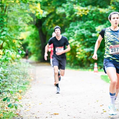 12.10.2025 - Bramfelder Halbmarathon 2025 Dr. Thomas Lammeyer http://msf.ph/oto/9352932 12.10.2025 10:45:20 Laufen 2876, 44 meine-sportfotos.de