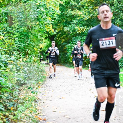12.10.2025 - Bramfelder Halbmarathon 2025 Dr. Thomas Lammeyer http://msf.ph/oto/9353056 12.10.2025 10:45:44 Laufen 2, 5 meine-sportfotos.de