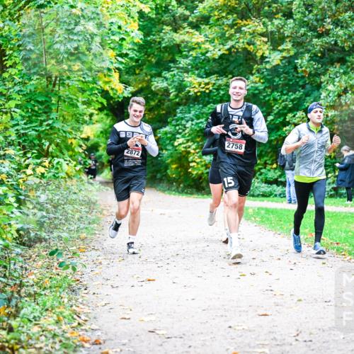 12.10.2025 - Bramfelder Halbmarathon 2025 Dr. Thomas Lammeyer http://msf.ph/oto/9353068 12.10.2025 10:45:46 Laufen  meine-sportfotos.de