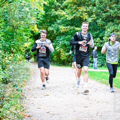 12.10.2025 - Bramfelder Halbmarathon 2025 Dr. Thomas Lammeyer http://msf.ph/oto/9353071 12.10.2025 10:45:47 Laufen 2872, 2758, 15 meine-sportfotos.de