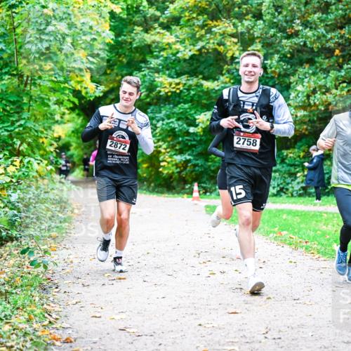 12.10.2025 - Bramfelder Halbmarathon 2025 Dr. Thomas Lammeyer http://msf.ph/oto/9353074 12.10.2025 10:45:47 Laufen 2758, 15 meine-sportfotos.de