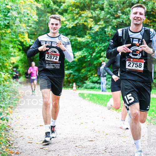 12.10.2025 - Bramfelder Halbmarathon 2025 Dr. Thomas Lammeyer http://msf.ph/oto/9353080 12.10.2025 10:45:48 Laufen 2872, 2758, 15 meine-sportfotos.de