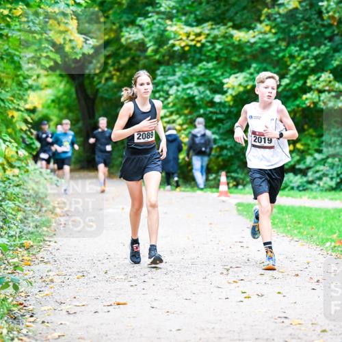 12.10.2025 - Bramfelder Halbmarathon 2025 Dr. Thomas Lammeyer http://msf.ph/oto/9353170 12.10.2025 10:46:06 Laufen 2089, 2019 meine-sportfotos.de