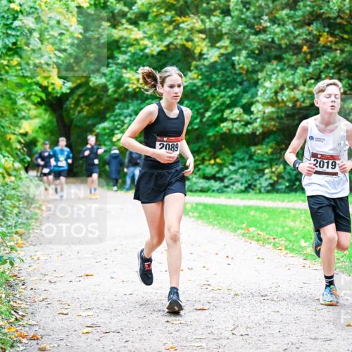 12.10.2025 - Bramfelder Halbmarathon 2025 Dr. Thomas Lammeyer http://msf.ph/oto/9353182 12.10.2025 10:46:07 Laufen 2089, 2019 meine-sportfotos.de