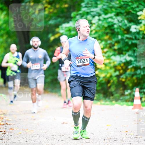 12.10.2025 - Bramfelder Halbmarathon 2025 Dr. Thomas Lammeyer http://msf.ph/oto/9353300 12.10.2025 10:46:33 Laufen 2021 meine-sportfotos.de