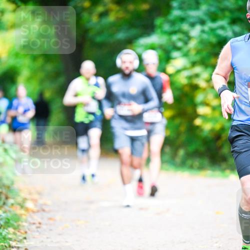 12.10.2025 - Bramfelder Halbmarathon 2025 Dr. Thomas Lammeyer http://msf.ph/oto/9353311 12.10.2025 10:46:34 Laufen 2021 meine-sportfotos.de
