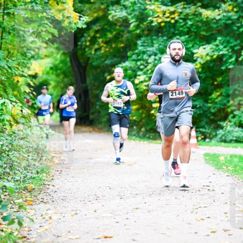 12.10.2025 - Bramfelder Halbmarathon 2025 Dr. Thomas Lammeyer http://msf.ph/oto/9353325 12.10.2025 10:46:37 Laufen 2193, 2149 meine-sportfotos.de