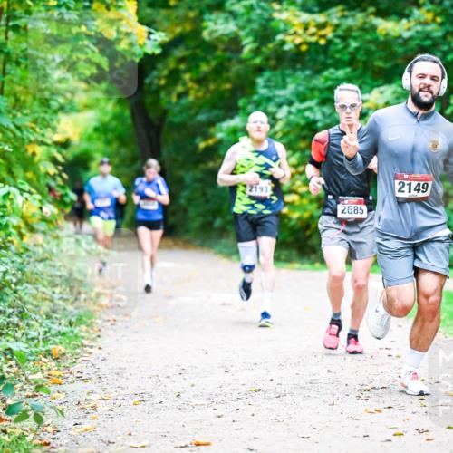 12.10.2025 - Bramfelder Halbmarathon 2025 Dr. Thomas Lammeyer http://msf.ph/oto/9353331 12.10.2025 10:46:38 Laufen 2193, 2685, 2149 meine-sportfotos.de