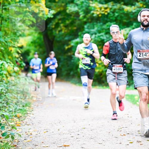 12.10.2025 - Bramfelder Halbmarathon 2025 Dr. Thomas Lammeyer http://msf.ph/oto/9353333 12.10.2025 10:46:38 Laufen 2193, 2685, 214 meine-sportfotos.de