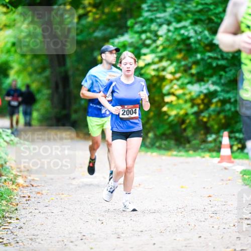 12.10.2025 - Bramfelder Halbmarathon 2025 Dr. Thomas Lammeyer http://msf.ph/oto/9353347 12.10.2025 10:46:41 Laufen 2004, 2193 meine-sportfotos.de