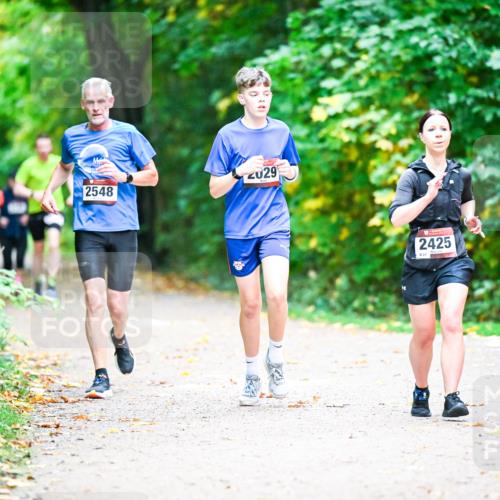 12.10.2025 - Bramfelder Halbmarathon 2025 Dr. Thomas Lammeyer http://msf.ph/oto/9353491 12.10.2025 10:47:07 Laufen 29, 2548, 2425 meine-sportfotos.de