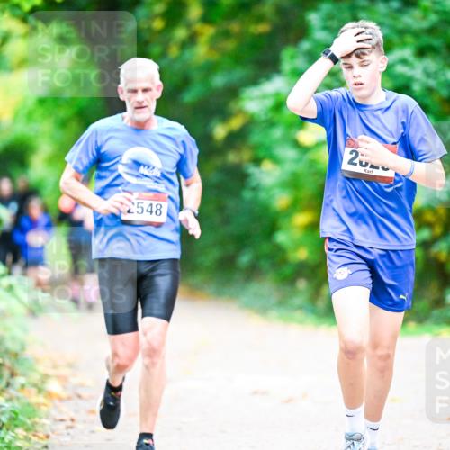12.10.2025 - Bramfelder Halbmarathon 2025 Dr. Thomas Lammeyer http://msf.ph/oto/9353508 12.10.2025 10:47:10 Laufen 2548, 20 meine-sportfotos.de