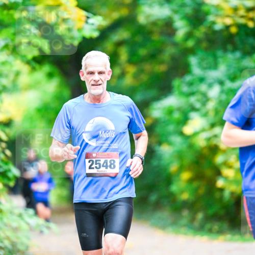 12.10.2025 - Bramfelder Halbmarathon 2025 Dr. Thomas Lammeyer http://msf.ph/oto/9353515 12.10.2025 10:47:11 Laufen 2548, 29 meine-sportfotos.de